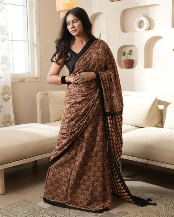 Red_Cotton_Jaal_Print_Mul_Saree_For_Women